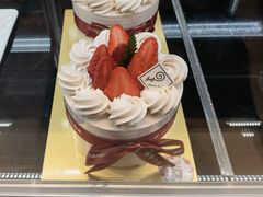 -花花卷卷·鲜食蛋糕(静安久光百货店)