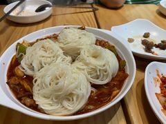 八抓鱼拌面-山海珍味韩国料理(奥城店)