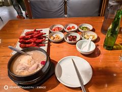 -长寿参鸡汤(朝韩风情街店)