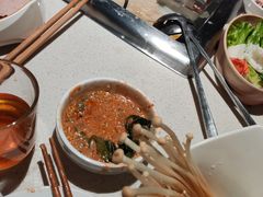 -海底捞火锅鲜切牛肉主题店(长寿路店)