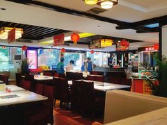 大堂-潮泰牛肉火锅 · 创于1992年(车公庙店)