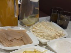 -三江源活鱼现烤(维多利摩尔城店)
