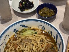 -康师傅私房牛肉面(马泉营奥莱店)