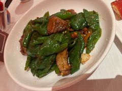 川式小炒肉-醉辉皇原味海鲜江南菜(成都大魔方店)