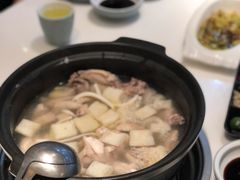 -东椰·海南椰子鸡火锅(朝阳门店)