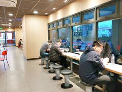 -麦当劳(江湾镇店)