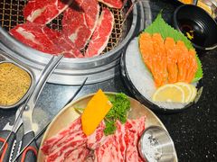 -韩烧牛中牛·甄选黑牛烤肉(黑金店)