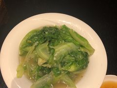 -河畔春天时尚餐厅