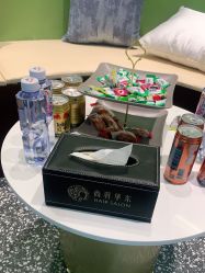 -尚羽华东接发美发店