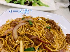 黑椒牛柳炒意-明园茶餐厅(沙头角店)