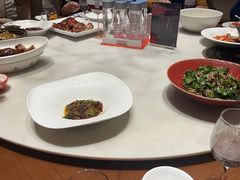 -泓历皇朝酒店(东亭店)