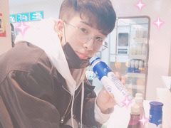 -全家便利店(上海南站站店)