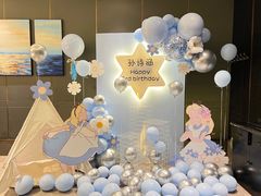 -金汇四季广场