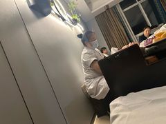 -颐而康·按摩·艾灸·足疗(汽车东站店)