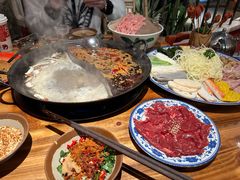 -周小明火锅(黑金冠社区店)