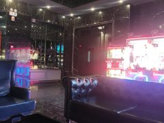 -范特西FANTASY量贩式KTV(民主广场店)