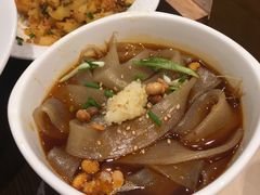 -成都你六姐·牛肉冒菜(城市集市合生汇店)