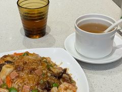 -香港新发烧腊茶餐厅(水围店)