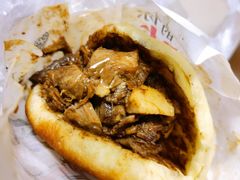 香酱热肘子-傅记酱肉