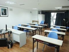 -金夫人化妆摄影职业培训学校