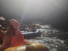 -雅鲁激流探险漂流