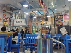 大堂-马路边边麻辣烫串串火锅(体育西路店)