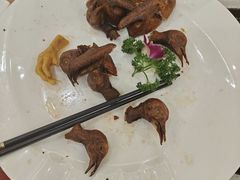 -方鼎食府