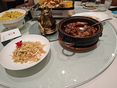 -海派美食·家宴海鲜青岛菜·石锅鲽鱼头(东方城店)