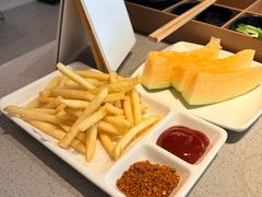 -海底捞火锅(新松江路生日主题店)