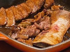 黑椒汁生烧安格斯牛肋骨-炳胜私厨(万象前海店)