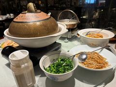-湘力力小院·鱼汤泡饭(枫林路店)