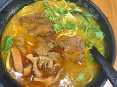 -志权牛肉面(灵山路店)