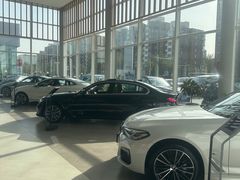-北京宝诚宝马4S店