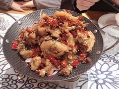 香辣牛蛙虾-美庐时尚餐厅(菱角湖店)