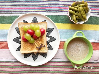 可爱的气球吐司给你一天好心情哦!