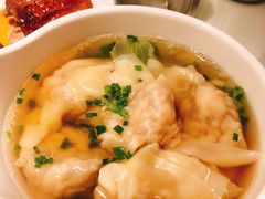 -新大咀港式茶餐厅(宝山万达店)