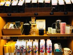 零售区-星巴克臻选(广州白云万达1层店)