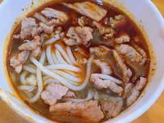 生烫牛肉粉-王记生烫牛杂面馆(兰陵路店)