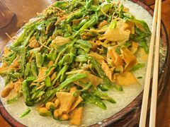 -绿雅居原生态农庄(小涌店)