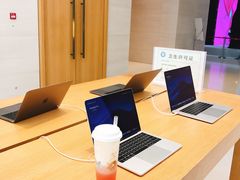 -Apple零售店(玄武湖店)