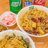这面一筷子下去全是鸡肉！！我连吃了三天！