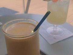 -UNI UNI(环亚凯瑟琳店)