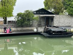 -苏州本色美术馆
