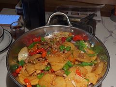 -小凤庭·地道湖北菜武昌鱼·藕汤(38年黄鹤楼店)