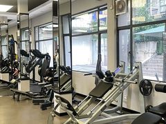 -奥龙堡游泳馆(广纸店)