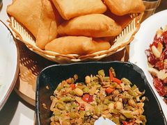 -巴扎屋大盘鸡·新疆菜(汇嘉时代店)