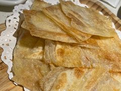 -小鱼小牛·鱼牛干锅·脆鱼火锅(世欧广场店)