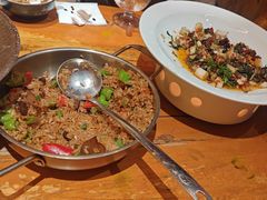 -老滇山寨•云南特色菜•地方菜•民族风情歌舞表演(金碧店)