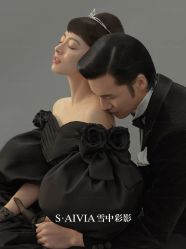 -雪中彩影婚纱摄影·微光艺术中心