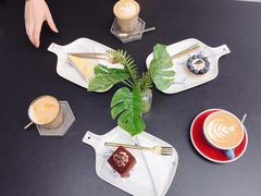 -UNI UNI(环亚凯瑟琳店)